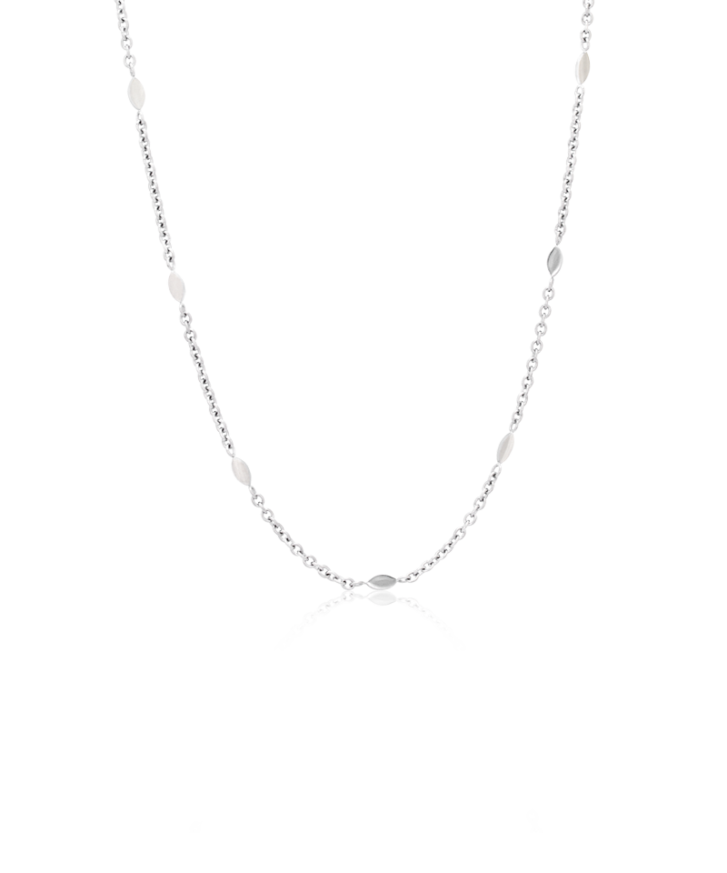 Oval Silver Halsband